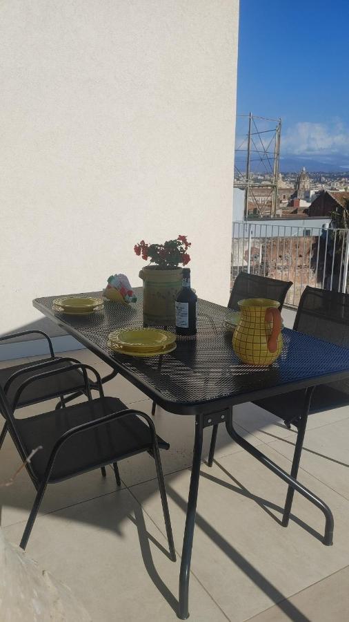Attico Sul Porto Di Catania E Vista Vulcano Buitenkant foto
