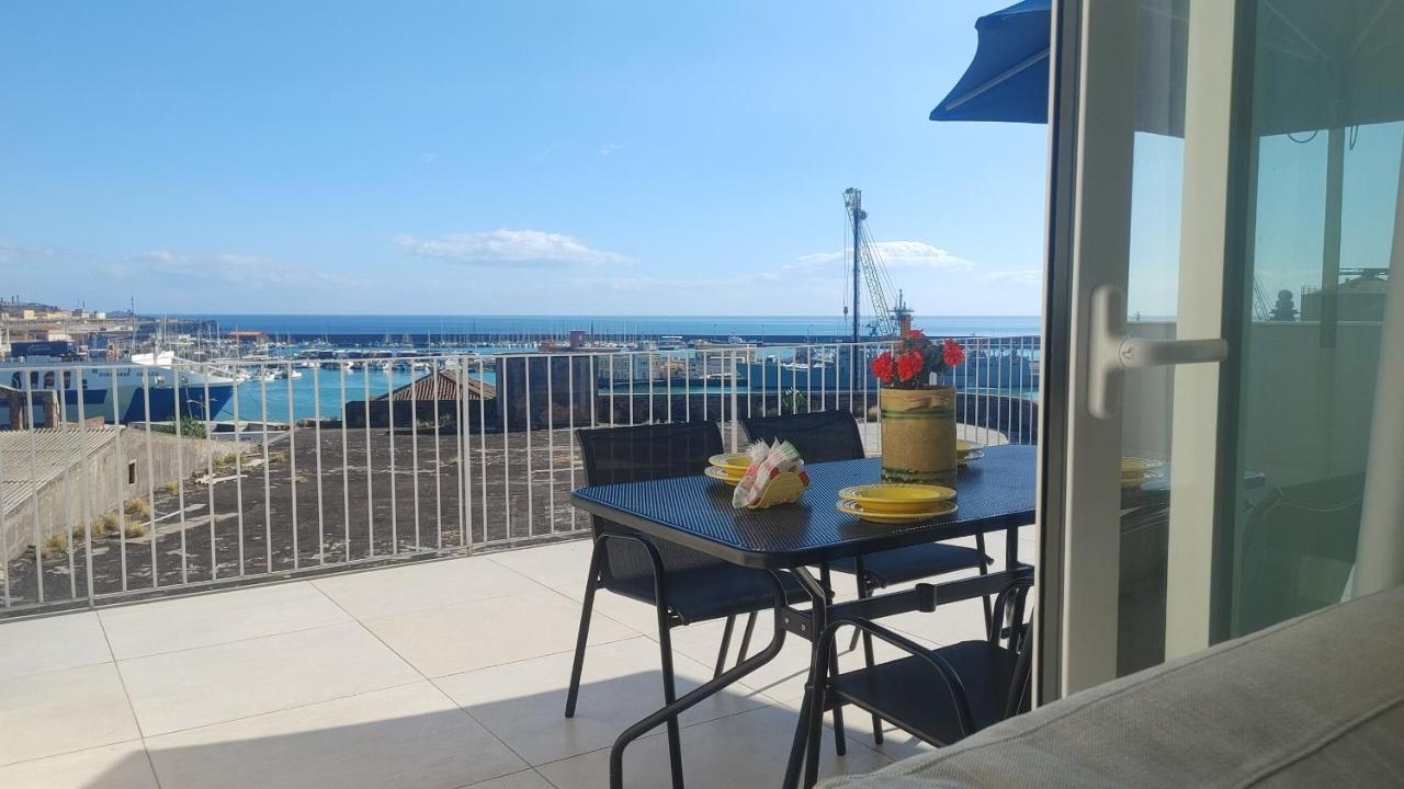 Attico Sul Porto Di Catania E Vista Vulcano Buitenkant foto