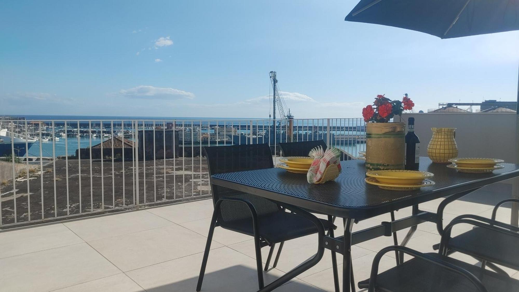 Attico Sul Porto Di Catania E Vista Vulcano Buitenkant foto